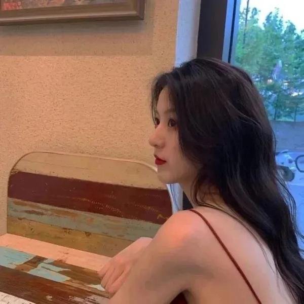 一夫四妻奇婚记